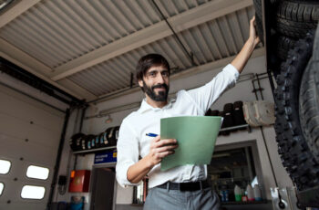 Hora de Crescer: Quando Expandir Sua Oficina Mecânica